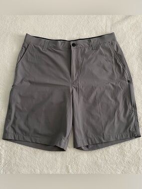 Orvis Men's Tech Shorts Size 38. Lightweight, 4-way stretch fabric,